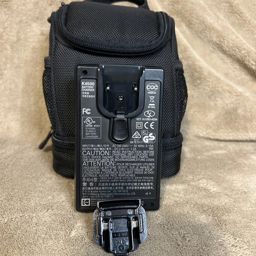 Kodak Ni-MH Rapid Battery Charger K4500 for Rechargeable Batteries AA Size &Case